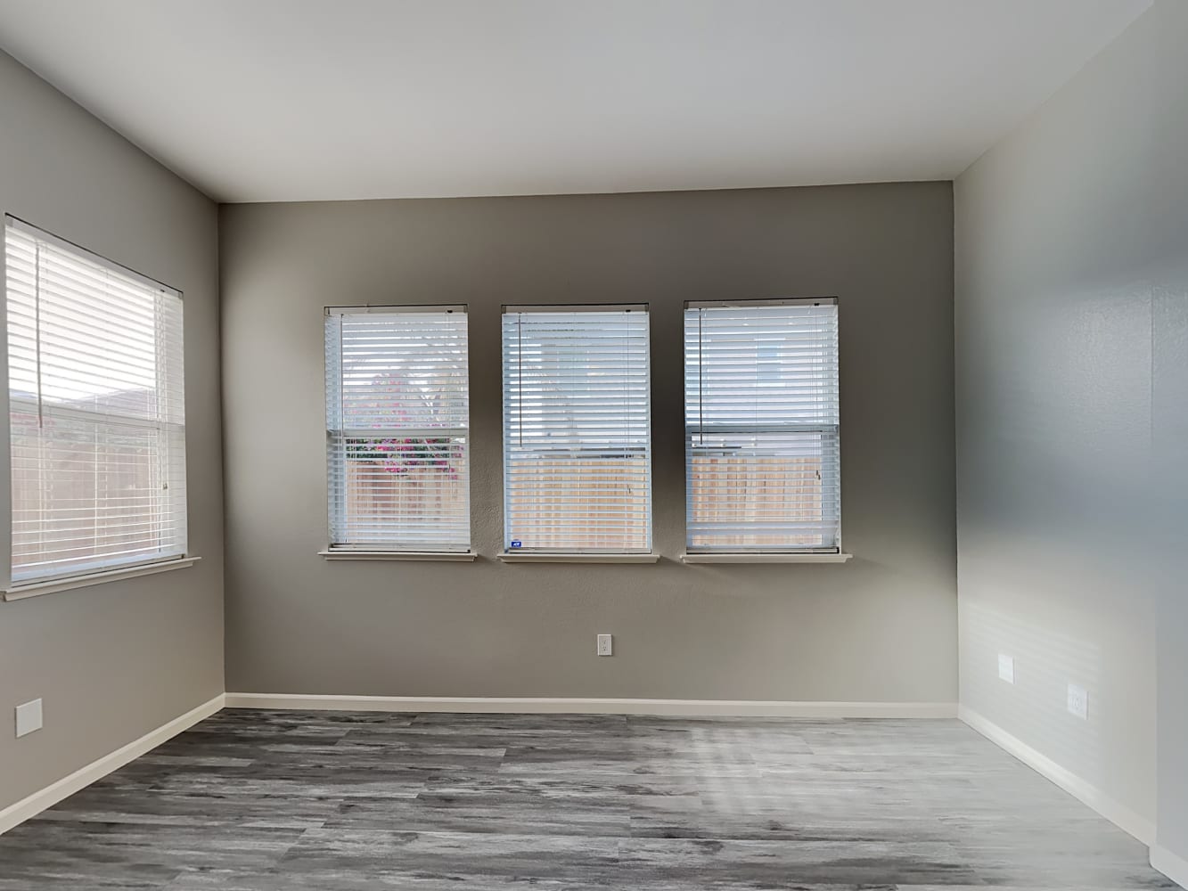 9385 Oreo Ranch Cir, Elk Grove photo 8