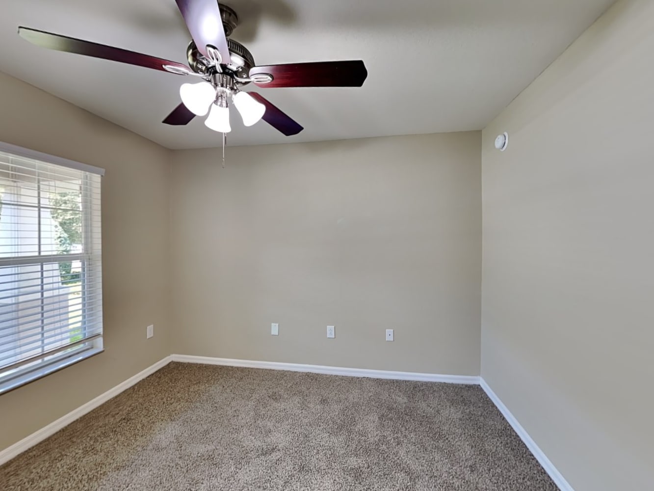 939 Blue Tide Ln, Lakeland photo 10