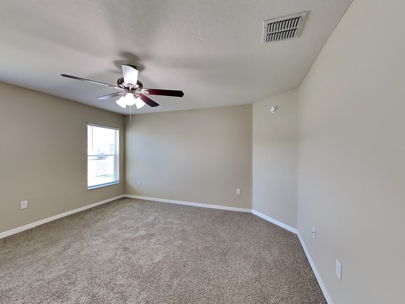 939 Blue Tide Ln, Lakeland photo 8