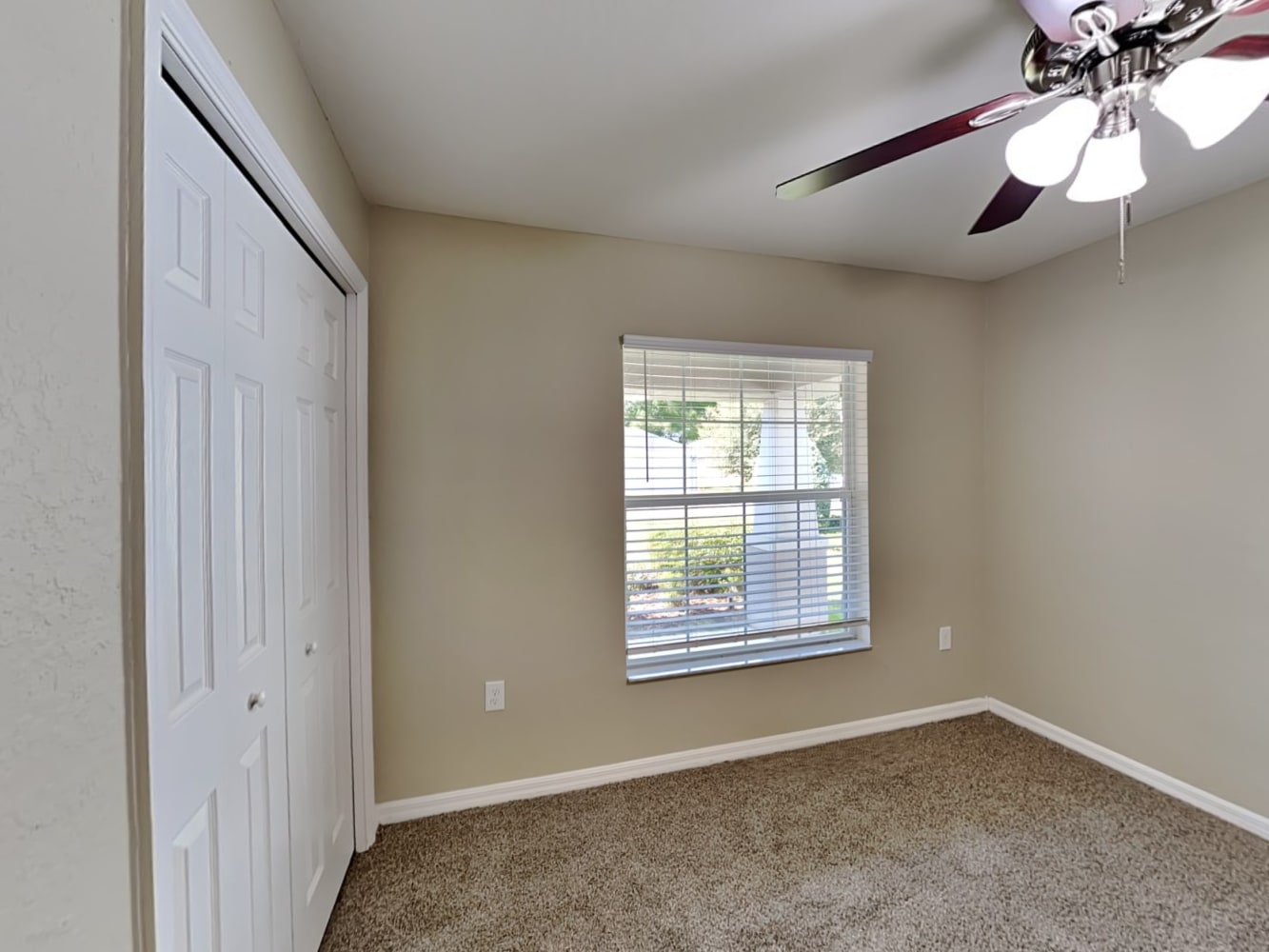 939 Blue Tide Ln, Lakeland photo 11