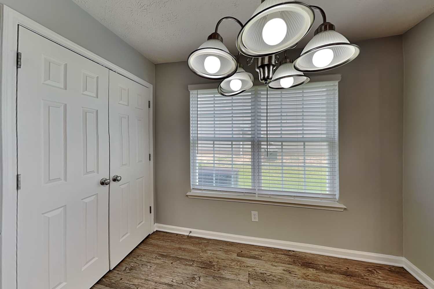 939 Bramble Way, Grayson photo 6