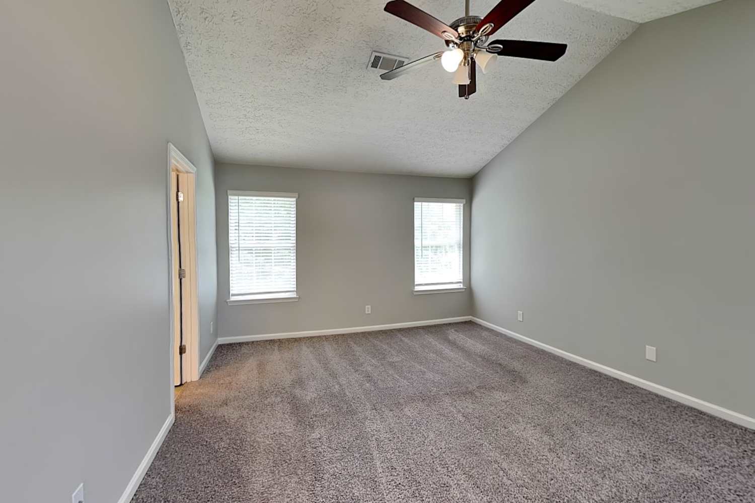 939 Bramble Way, Grayson photo 10