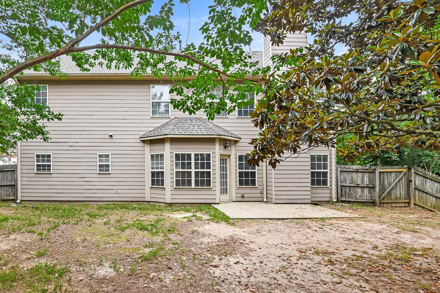 940 Island Bluff Ln, Buford photo 17