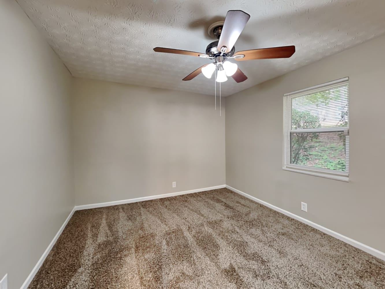 940 Woodbridge Dr NE, Conyers photo 9