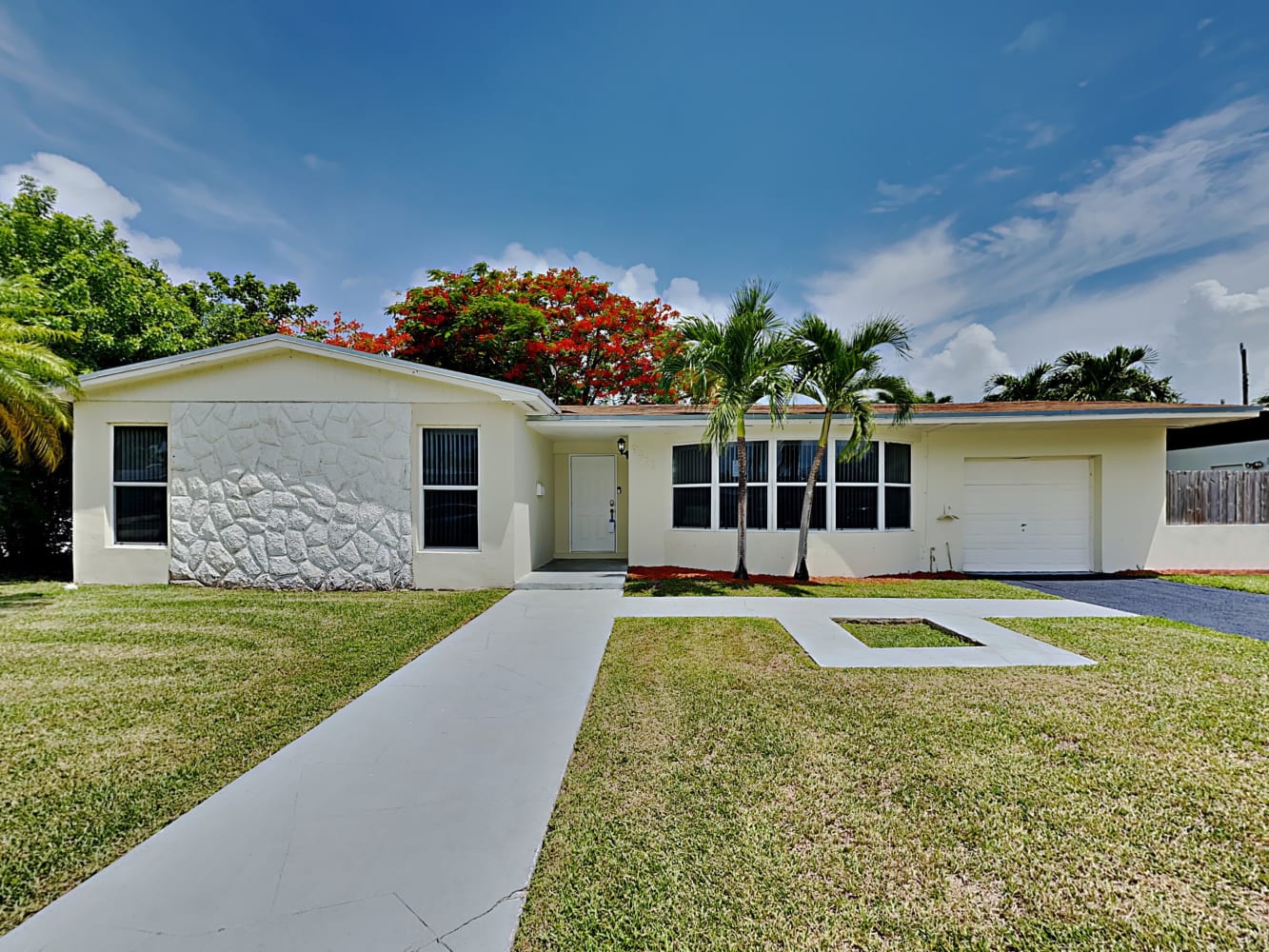 Front of 9411 SW 192nd Dr, Cutler Bay, FL
