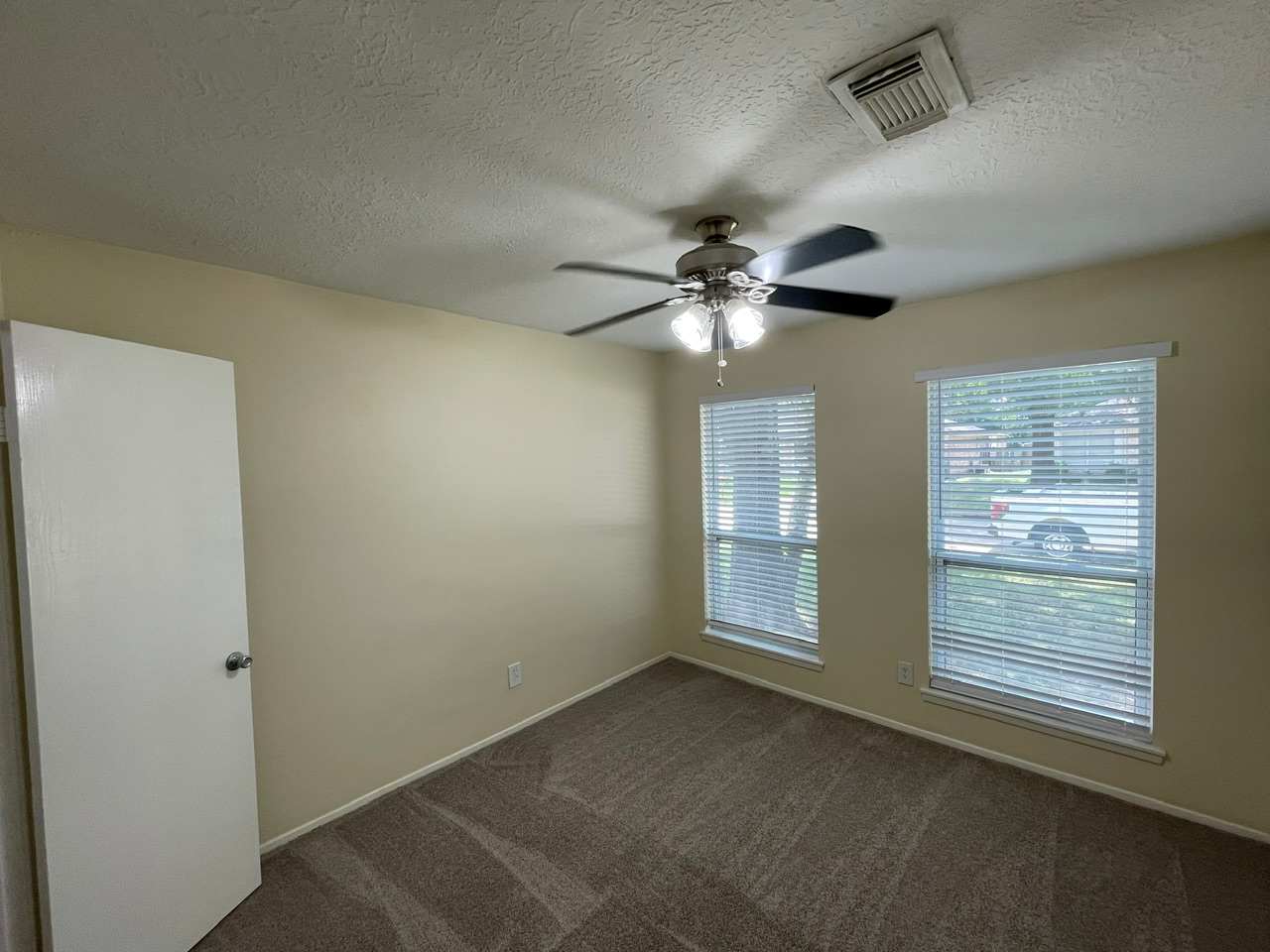 9422 Chartermoss Cir, Houston photo 7