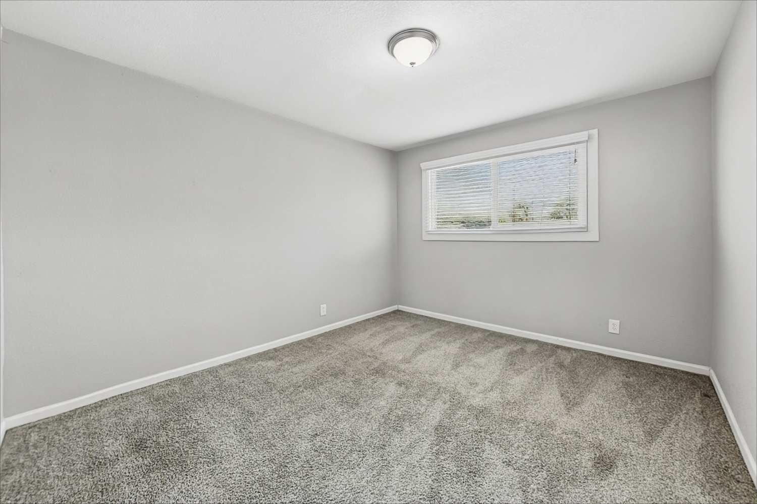 943 E Manhatton Dr, Tempe photo 16
