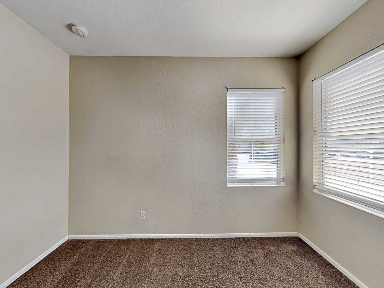 948 Country Skies Ave, Las Vegas photo 10