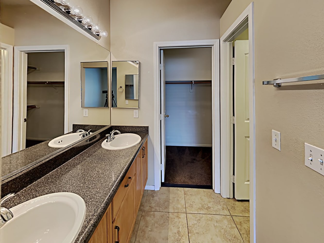 948 Country Skies Ave, Las Vegas photo 15