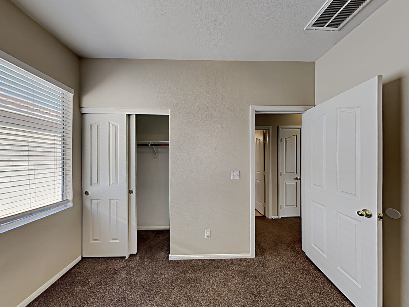 948 Country Skies Ave, Las Vegas photo 13