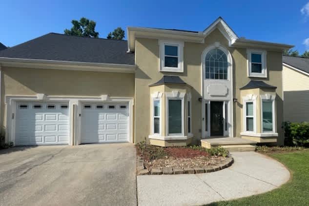 Front of 948 Peel Castle Ln, Austell, GA