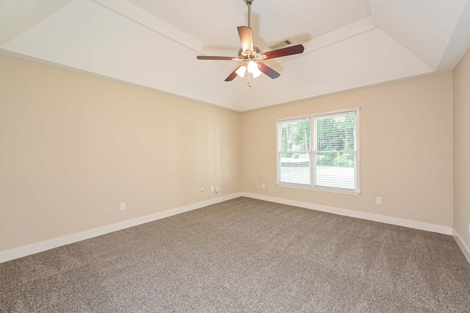 95 Bermuda Run Dr, Covington photo 10