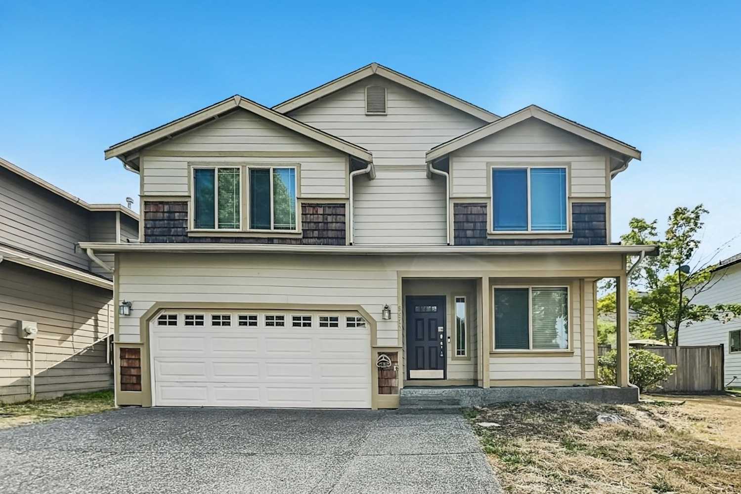 9513 10th Ave E, Tacoma photo 1