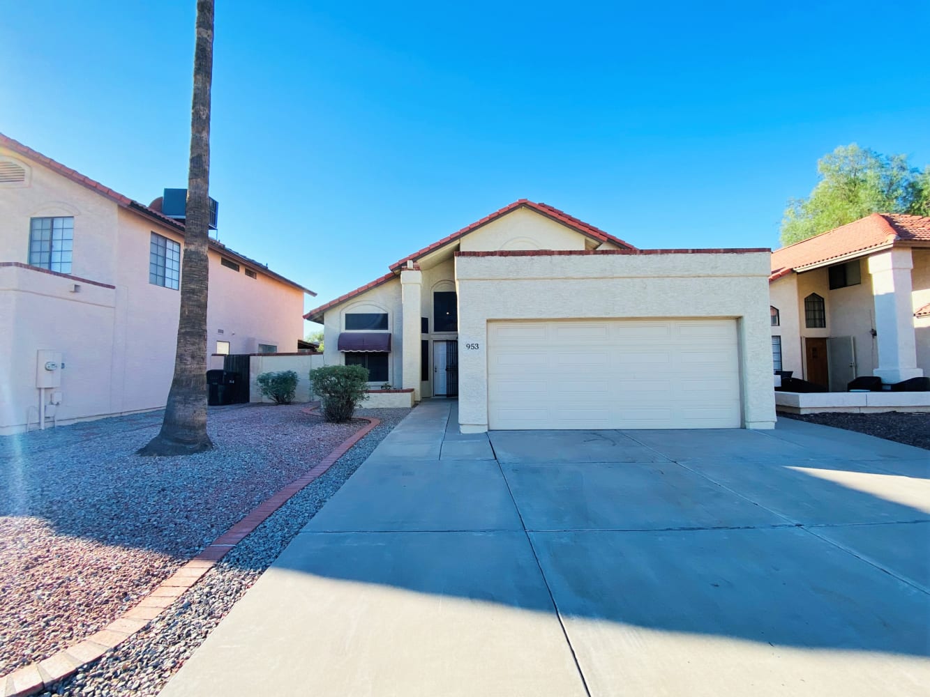 Front of 953 E Manor Dr, Chandler, AZ
