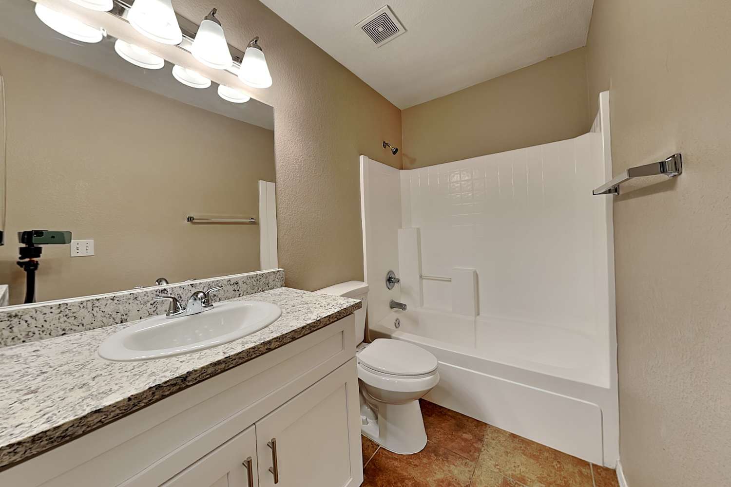 9549 W Monte Vista Rd, Phoenix photo 20