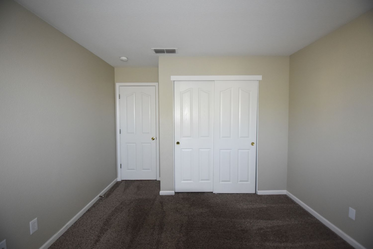 9554 E Park Dr, Elk Grove photo 11