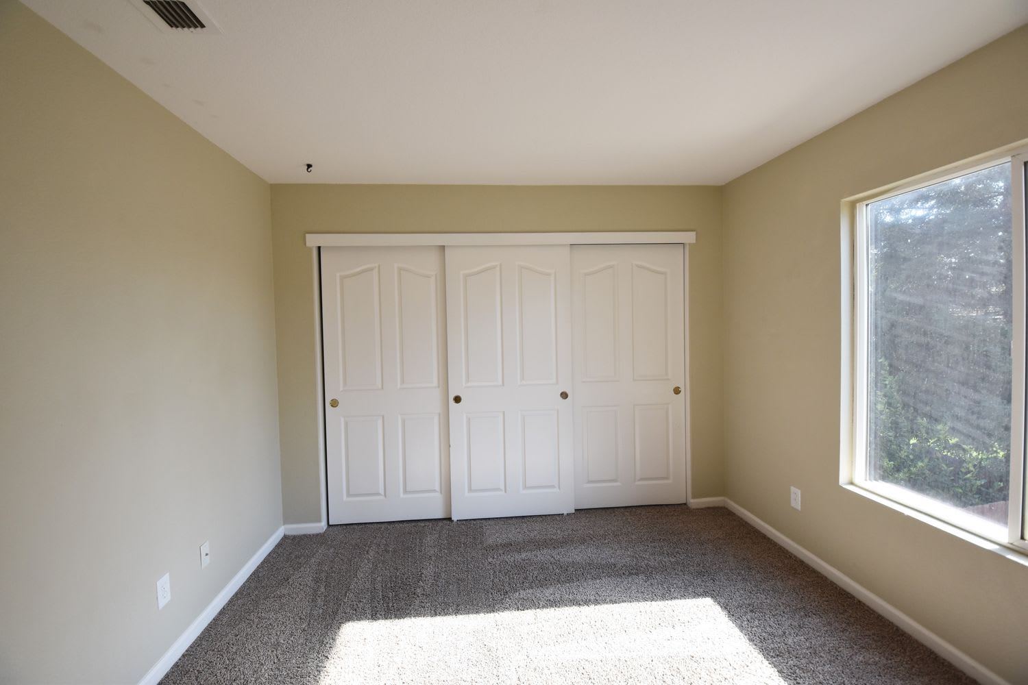 9554 E Park Dr, Elk Grove photo 10