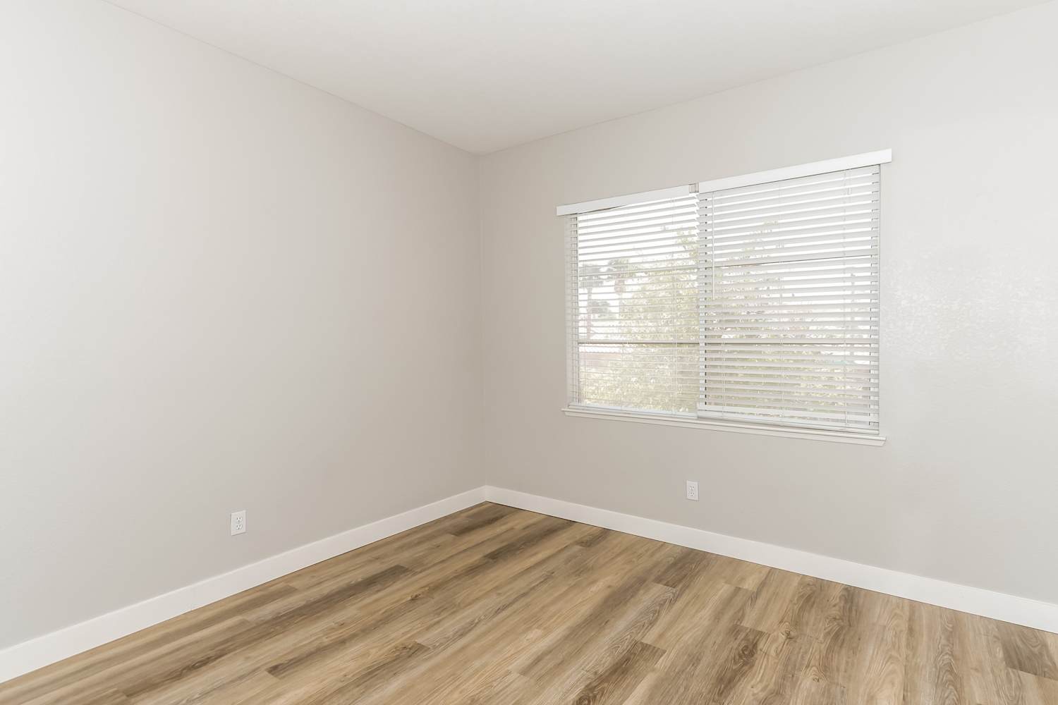 9568 Aspen Glow Dr, Las Vegas photo 14