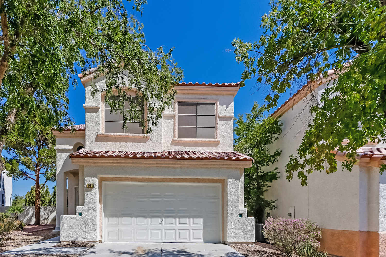 9568 Aspen Glow Dr, Las Vegas photo 1