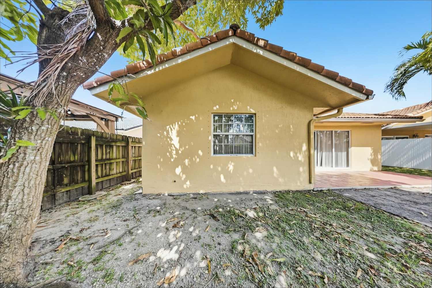 957 NW 128th Pl, Miami photo 19