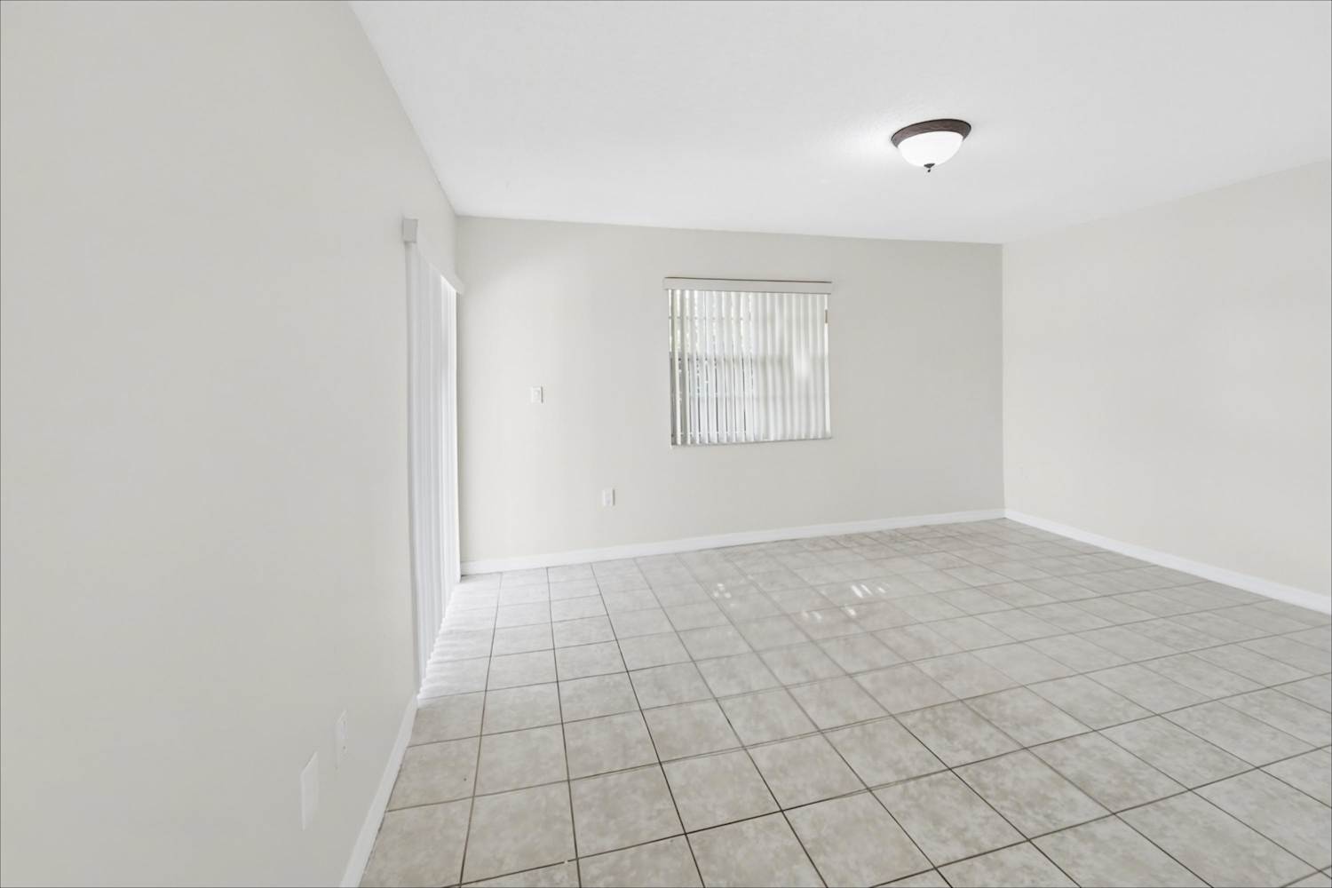 957 NW 128th Pl, Miami photo 11