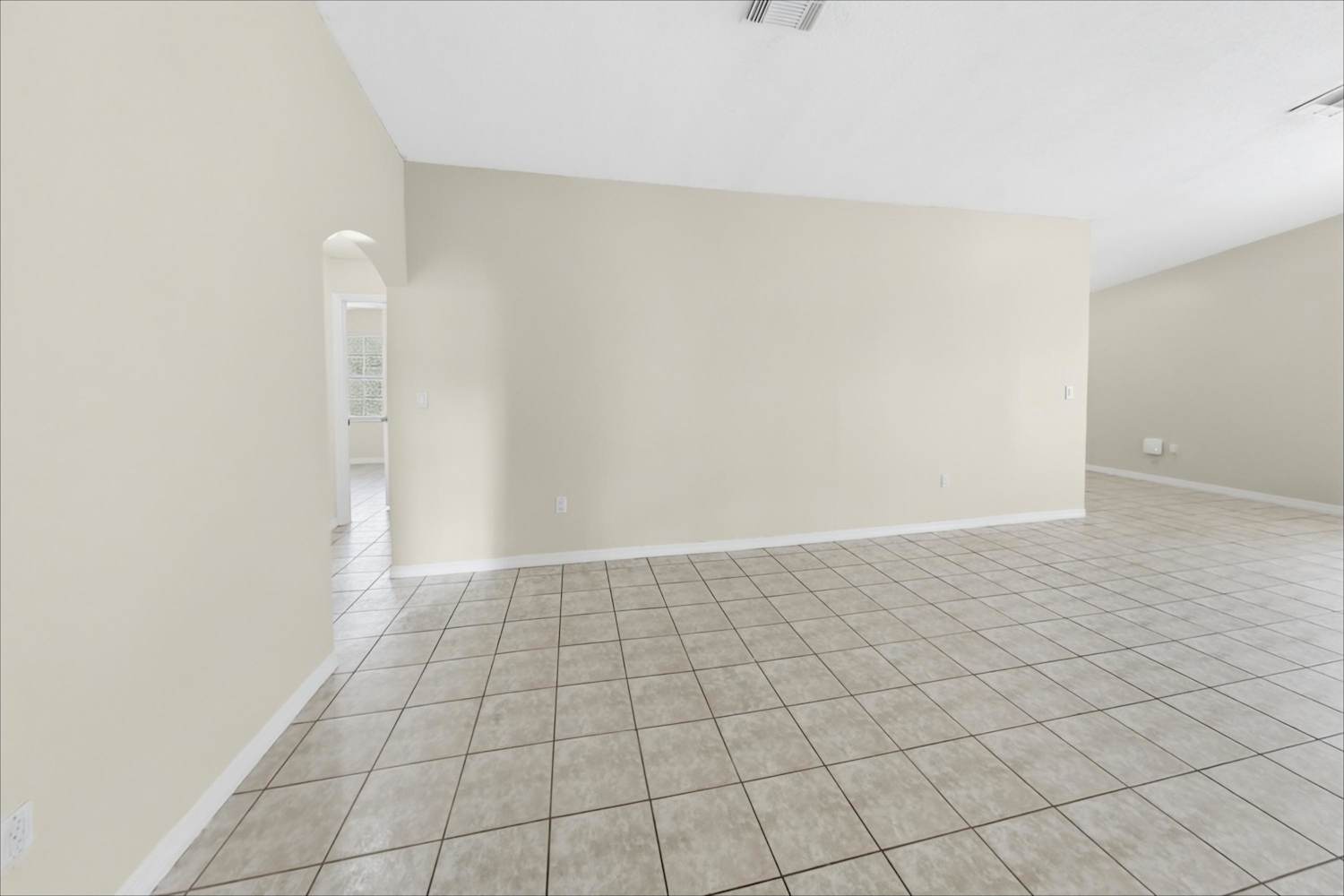 957 NW 128th Pl, Miami photo 4