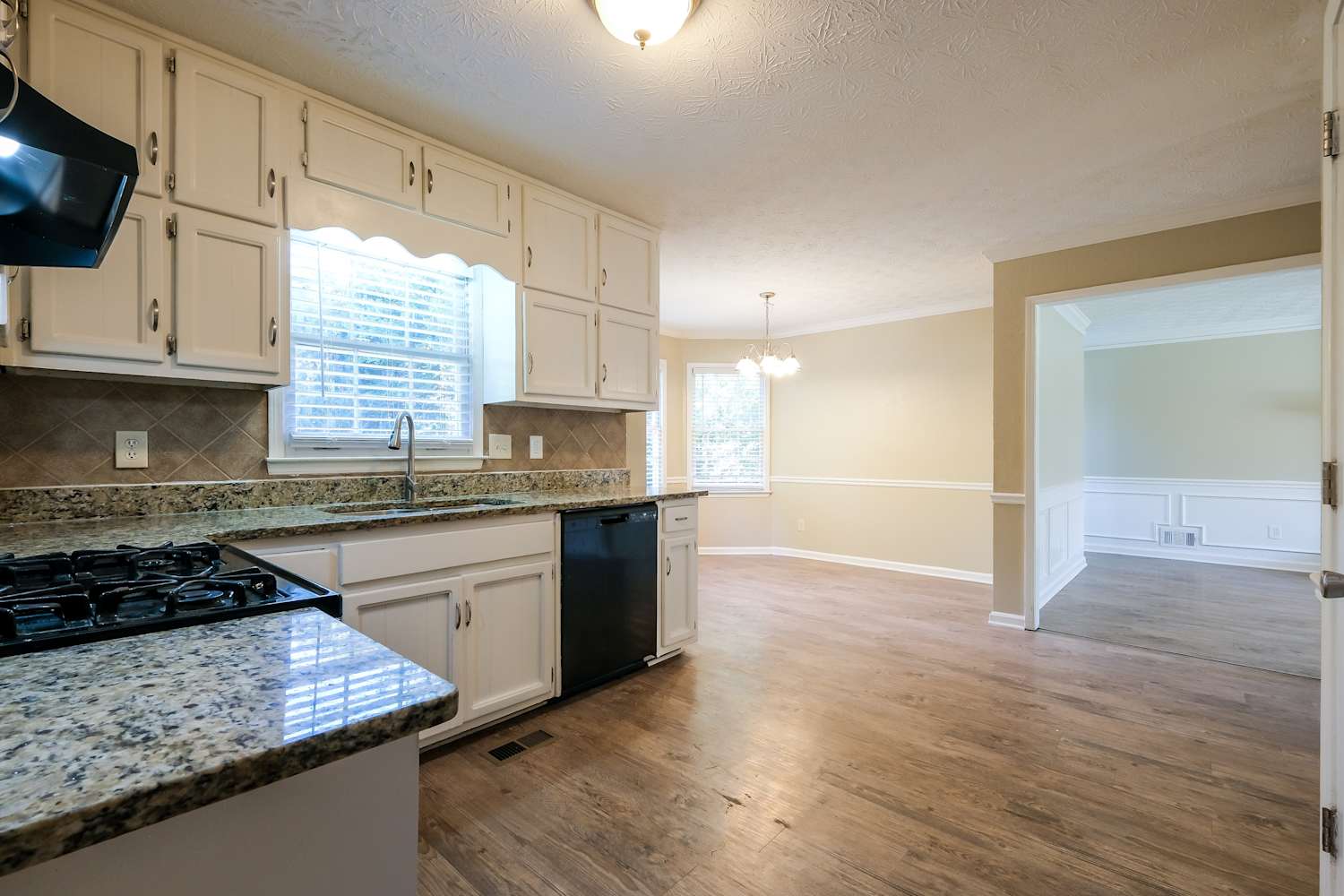960 Camden Hill Ct, Lawrenceville photo 11