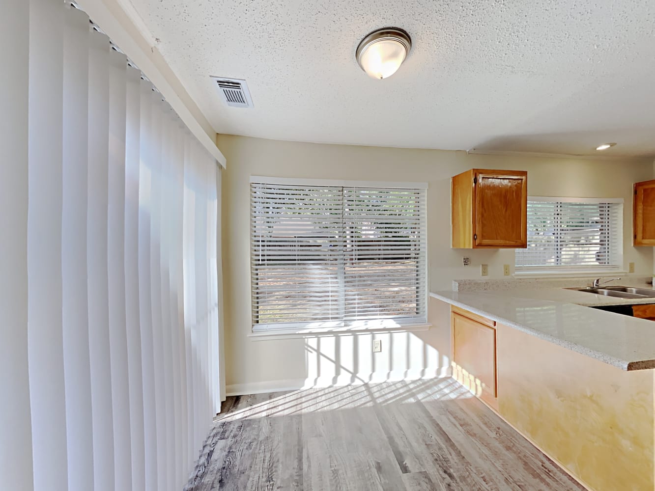 9603 W Savile Cir, Houston photo 10