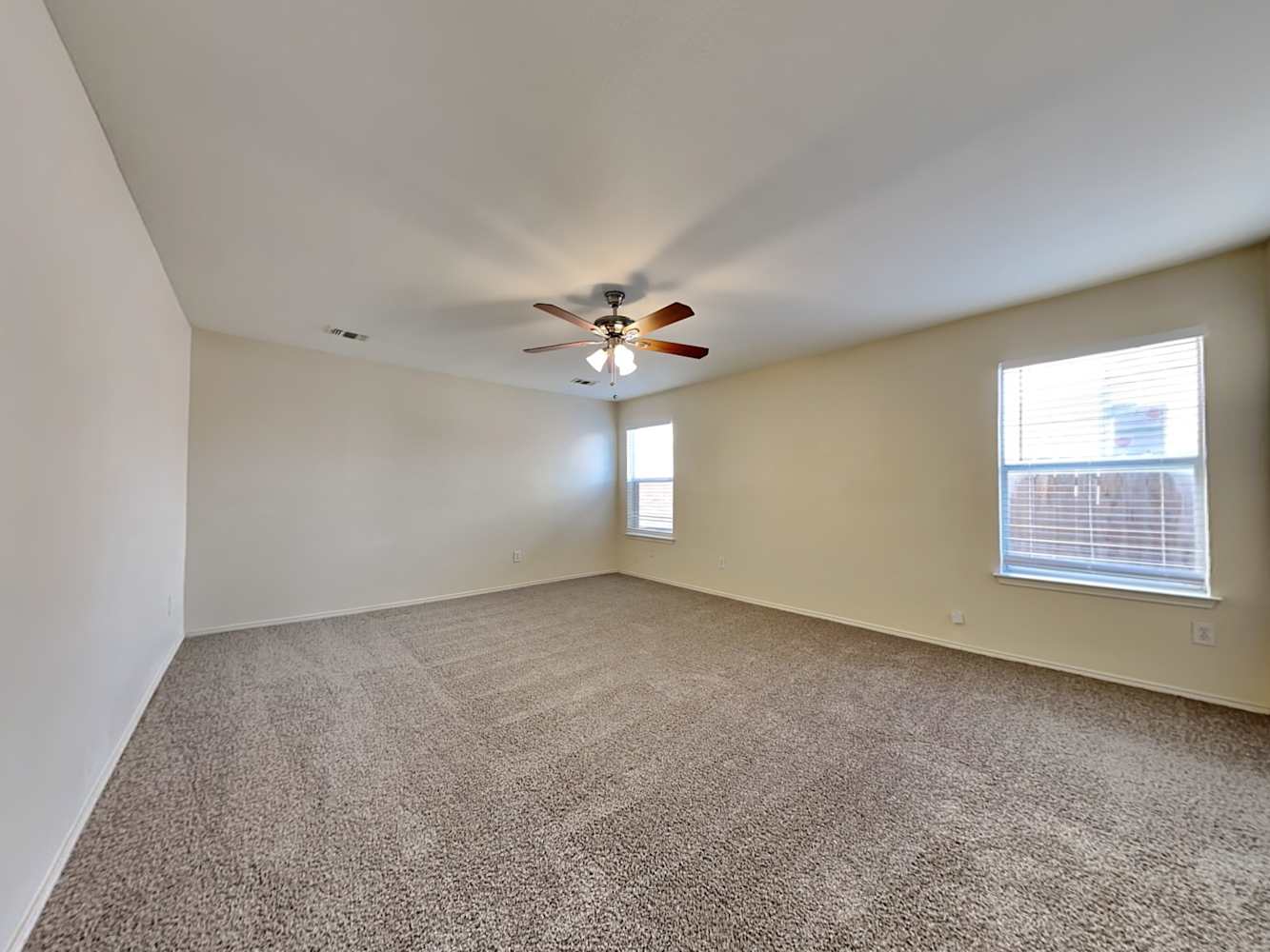 9764 Stoney Bridge Rd, Fort Worth photo 11