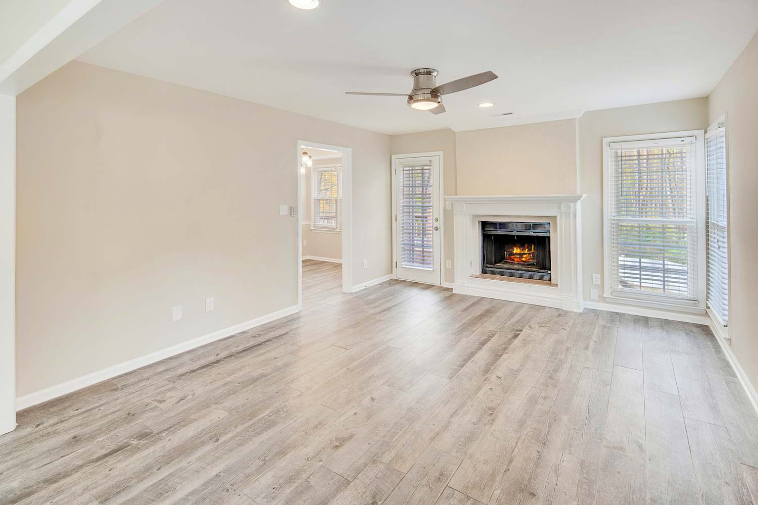 9800 Fairlea Dr, Charlotte photo 7