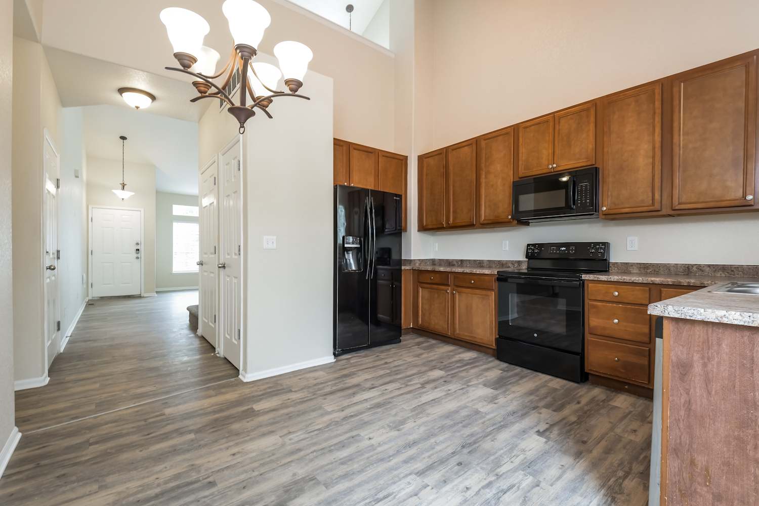 9848 Kenton Cir, Commerce City photo 8