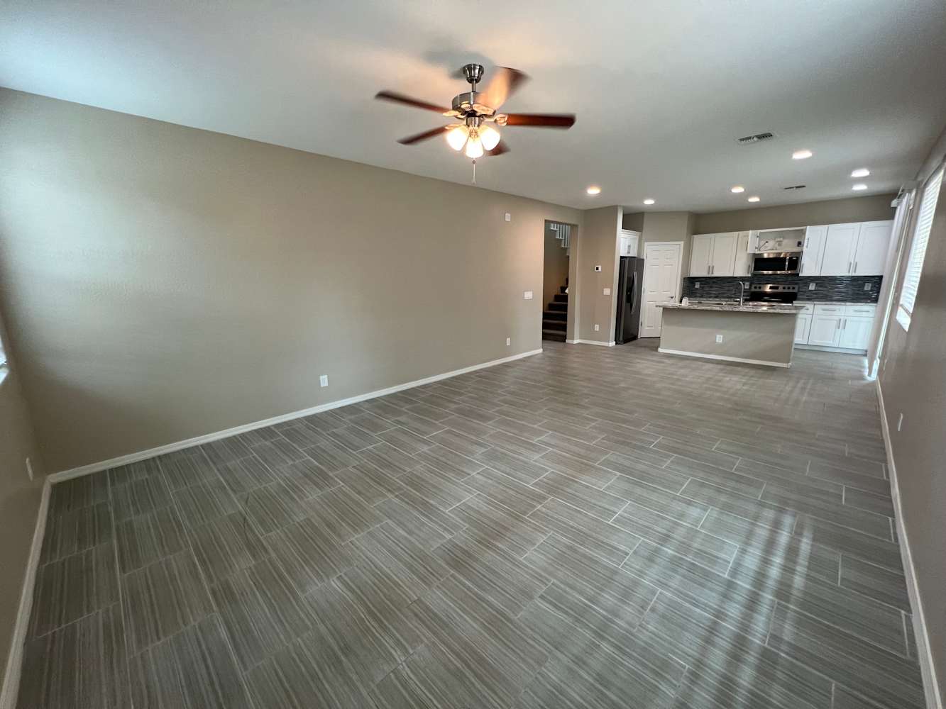9851 E Acceleration Dr, Mesa photo 2