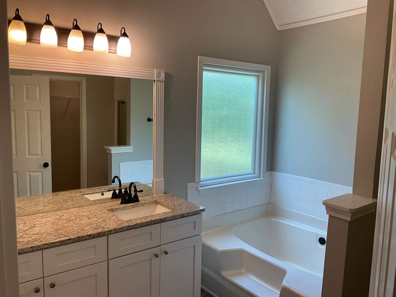 989 Field View Dr, McDonough photo 13
