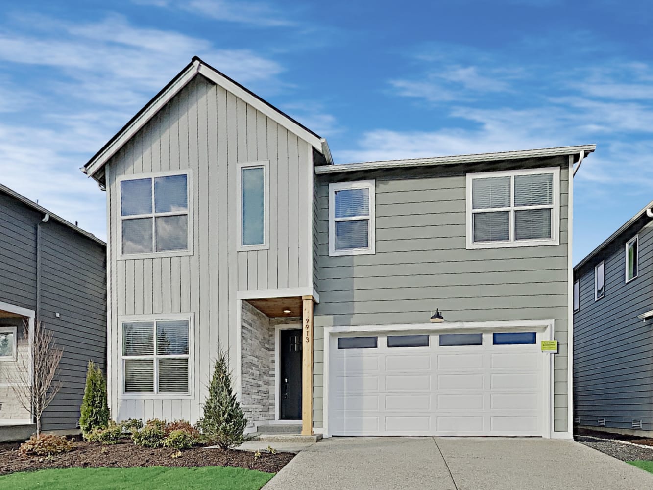 Front of 9913 16th Pl SE, Lake Stevens, WA