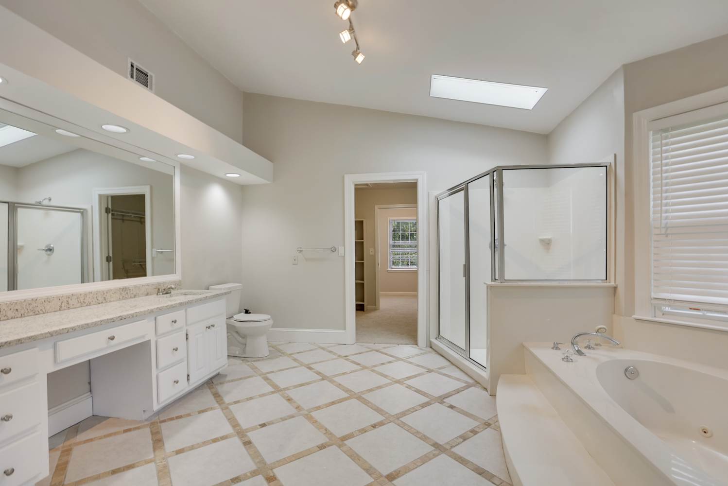993 Tall Pine Ct, Stone Mountain photo 18