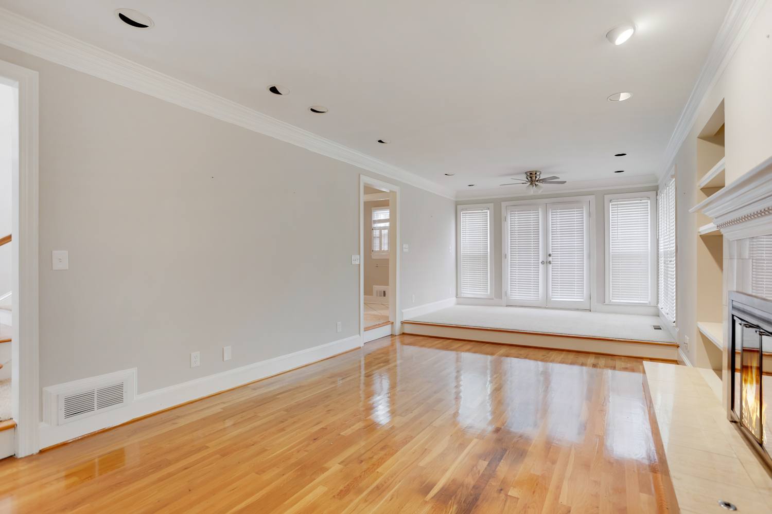 993 Tall Pine Ct, Stone Mountain photo 9