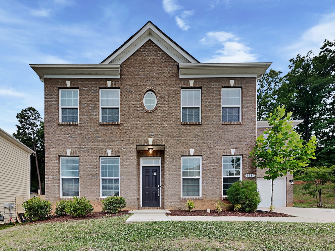 9931 Maywine Cir, Huntersville photo 1