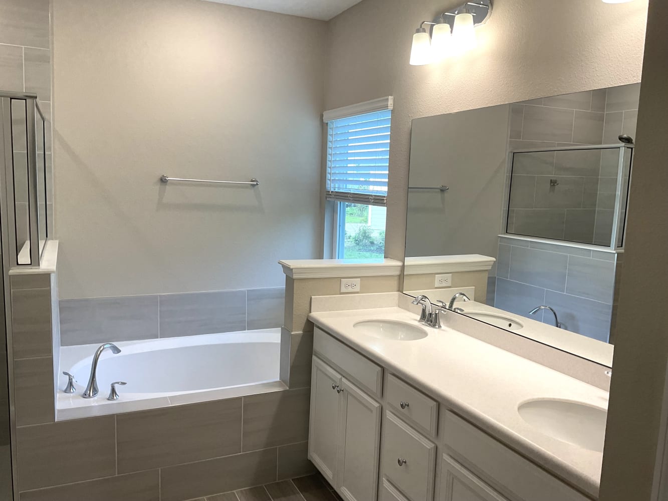 9968 Lemon Grass Ln, Jacksonville photo 11