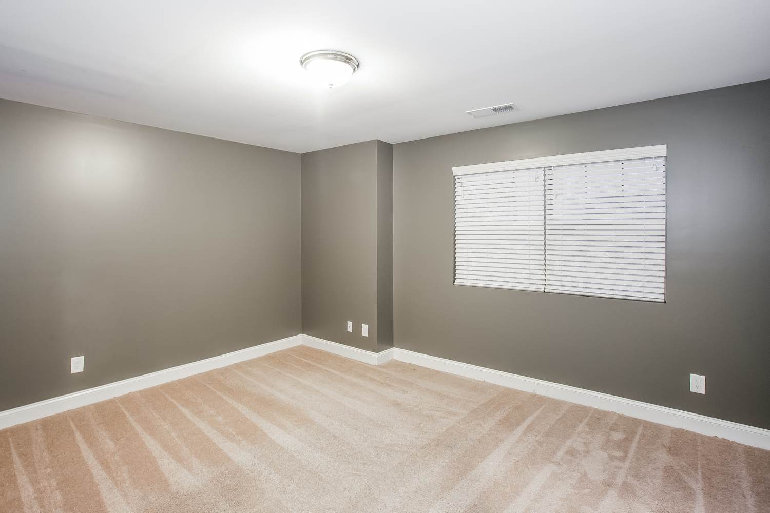 5386 Roberta Crossing Dr, Concord photo 12