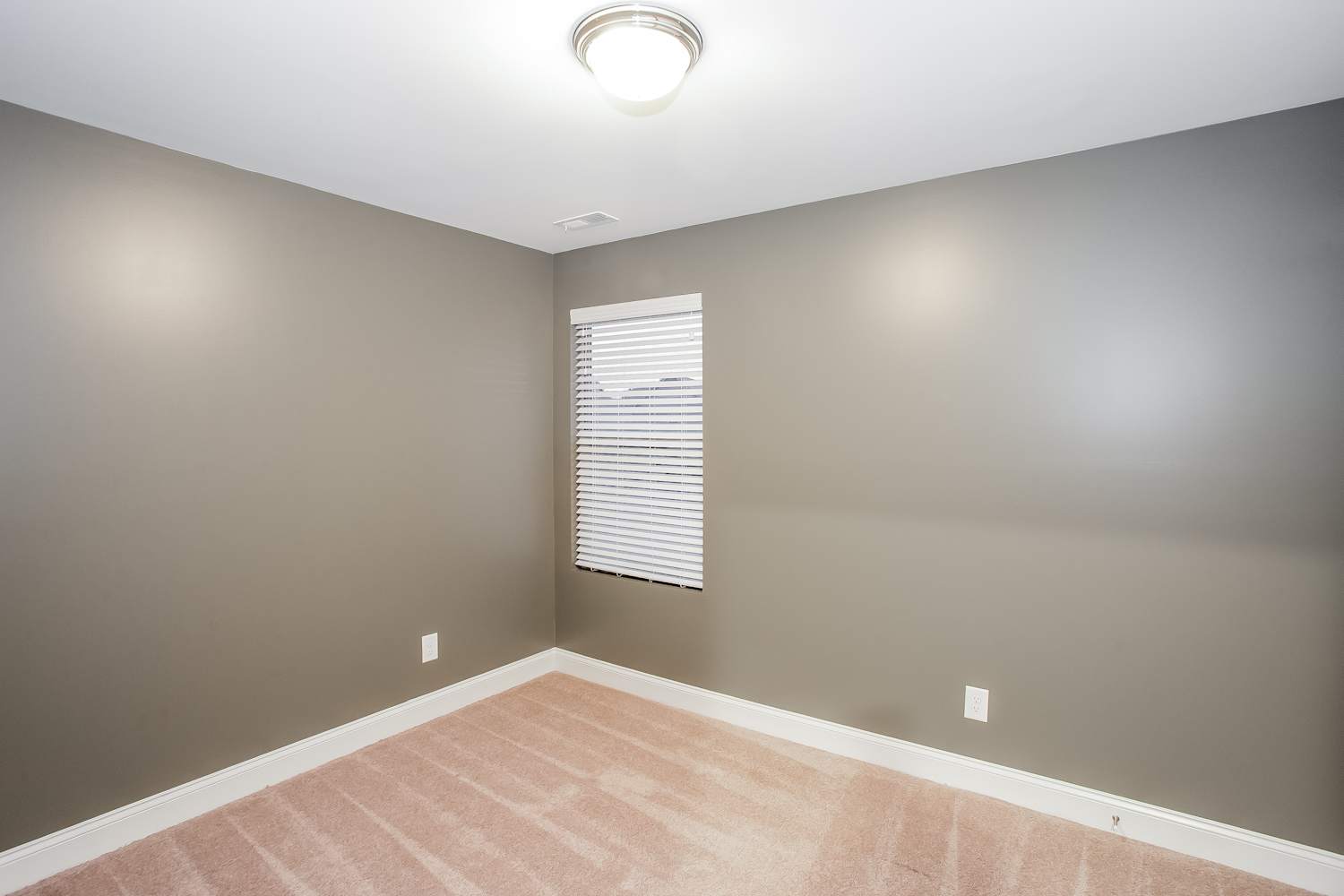 5386 Roberta Crossing Dr, Concord photo 13