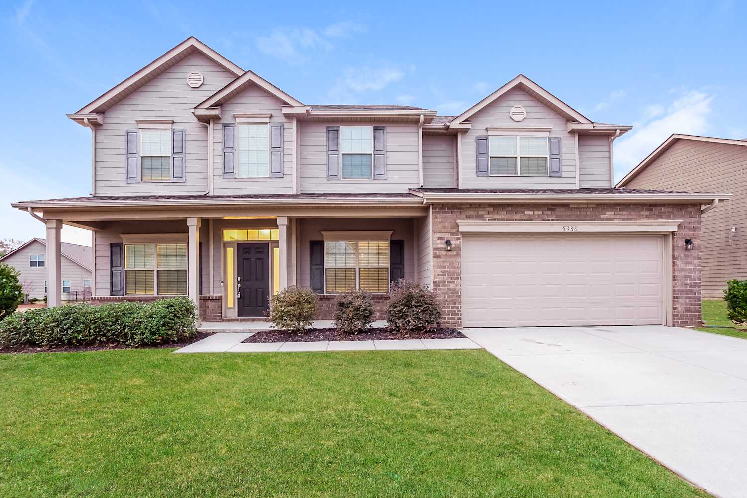 5386 Roberta Crossing Dr, Concord photo 1